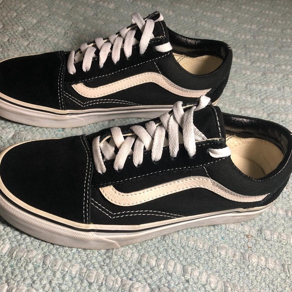 Vans Shoes - Women's Old Skool Vans